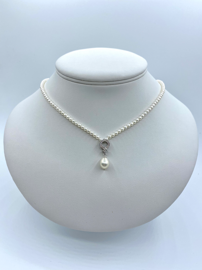 Tenyésztett gyöngy nyakék